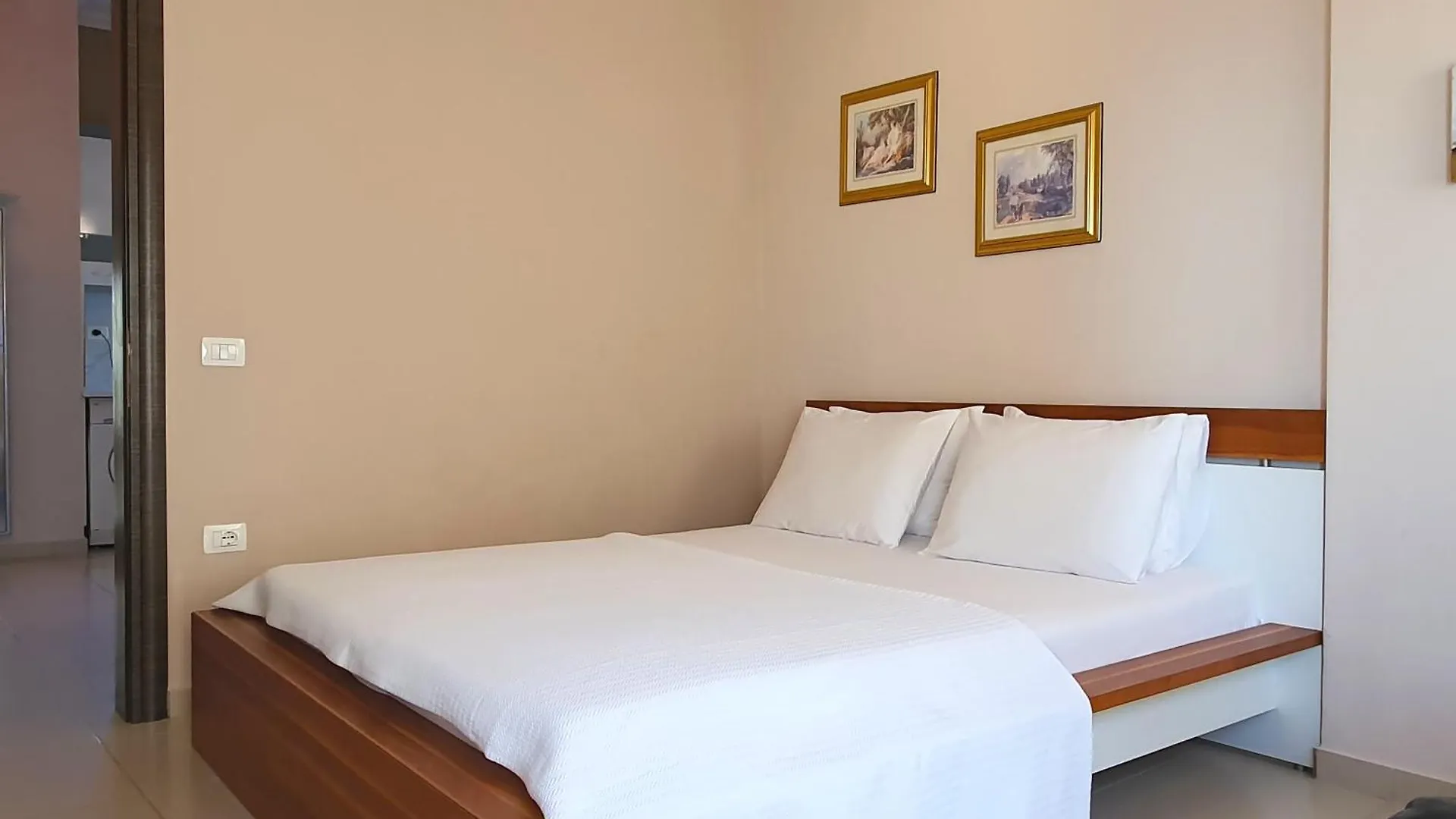 Melissa Apartments Sarandë